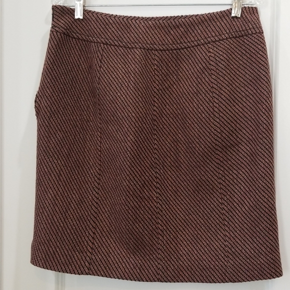 🎉Ann Taylor skirt🎉 - Picture 3 of 6